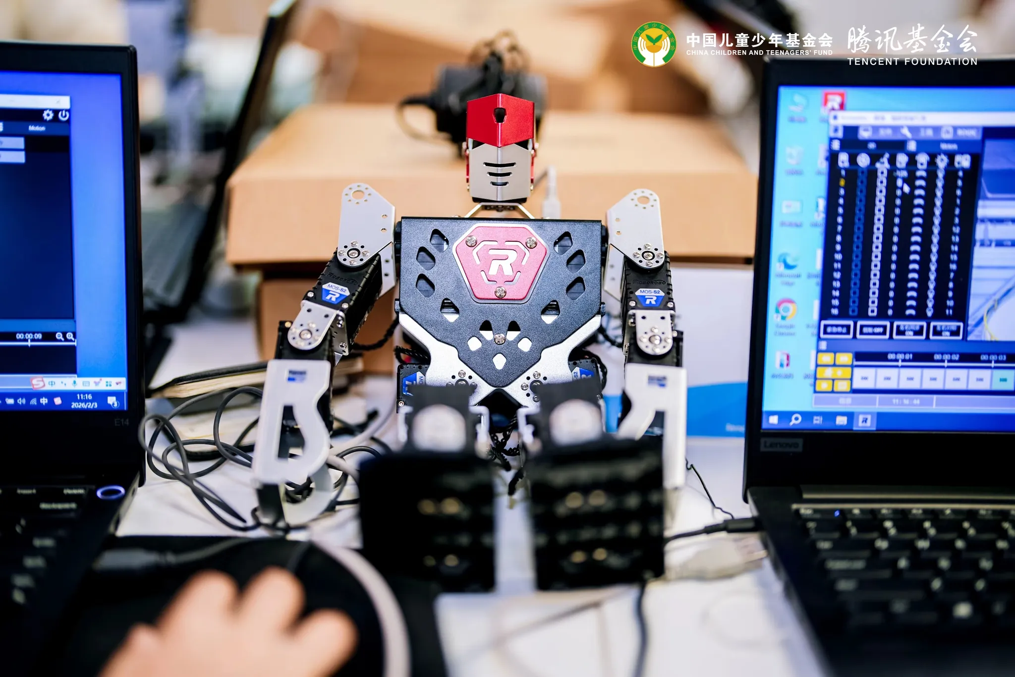 ฉากการสอน AI สำหรับโรงเรียนอาชีวศึกษา
